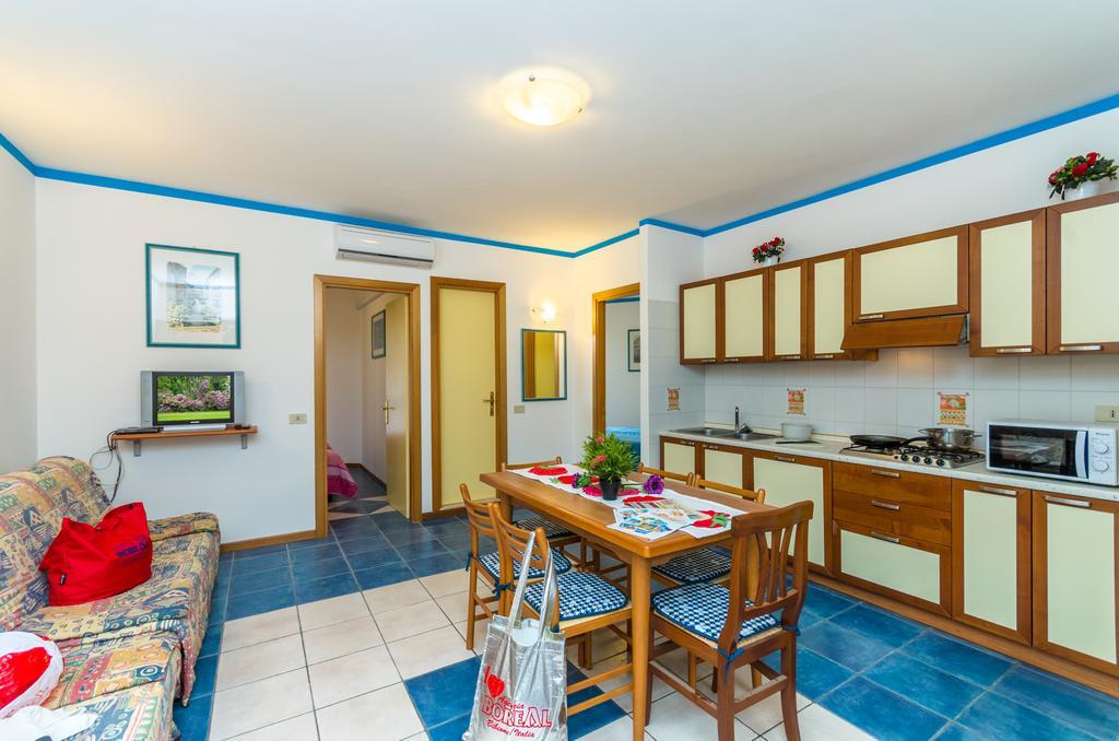 Residence Miriam 2 บิบิโอเน ภายนอก รูปภาพ